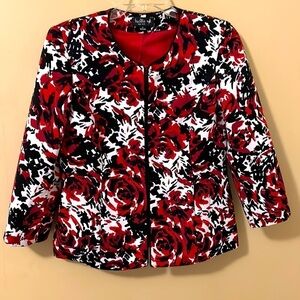 Ivy Chic Blazer size 8 floral 3/4 sleeve Red and Black Print